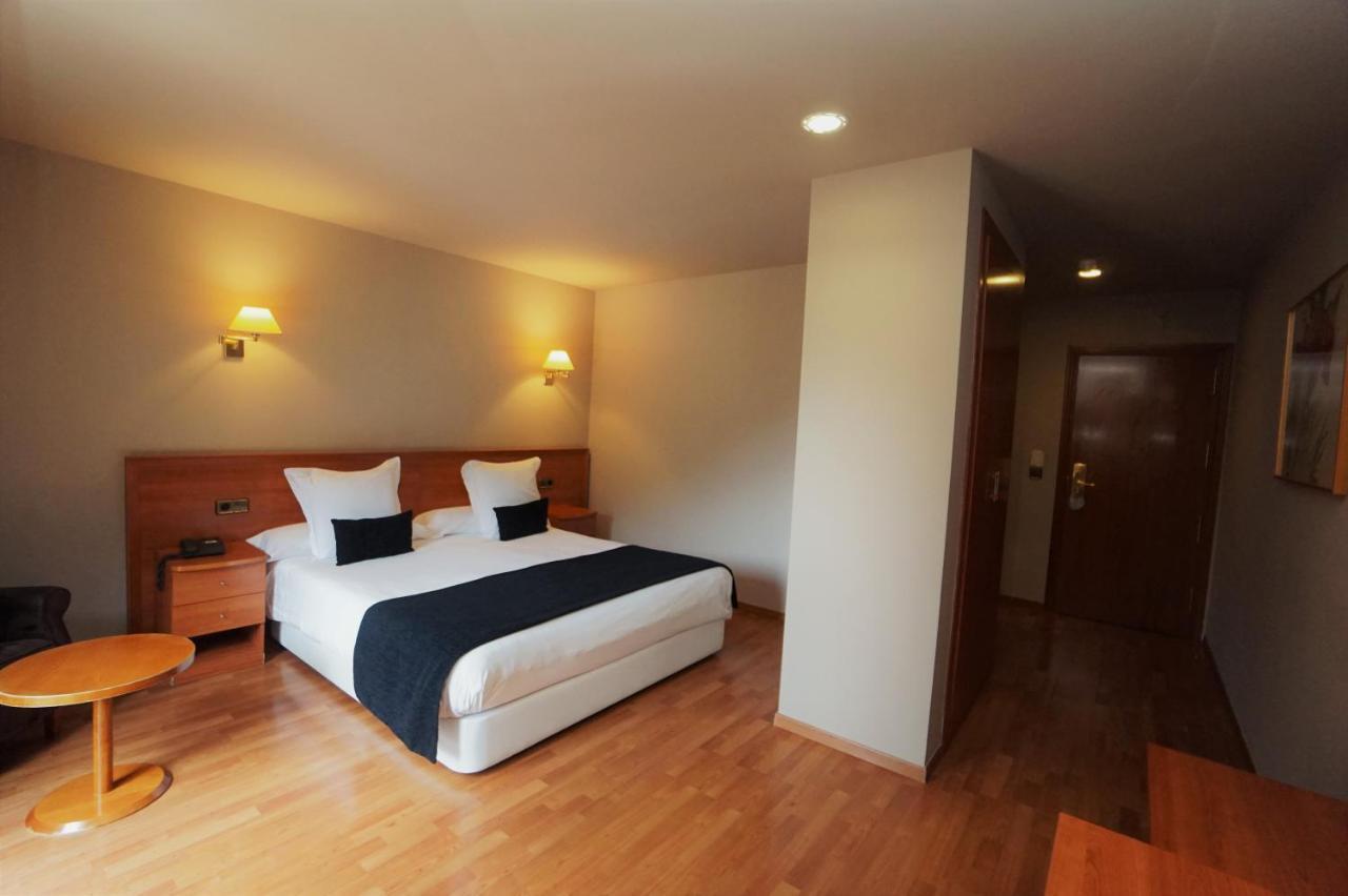 Hotel & Spa Niunit エル・セラー エクステリア 写真