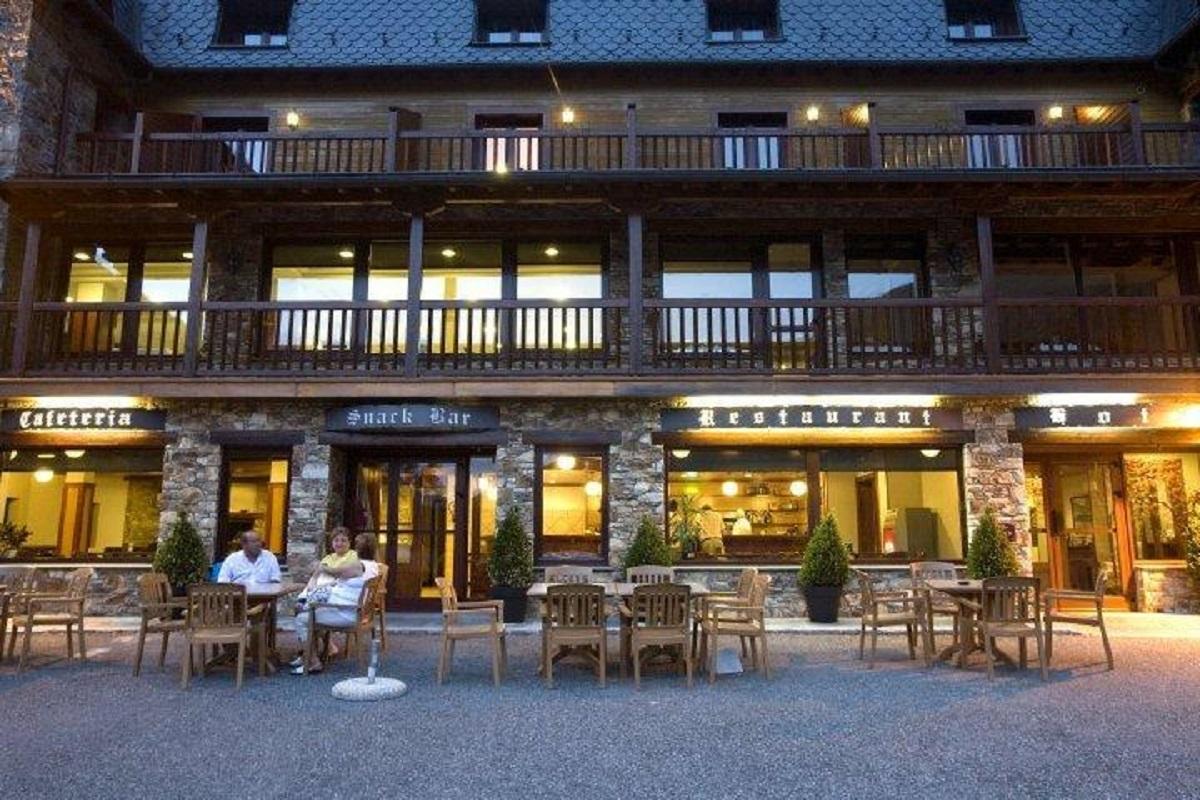 Hotel & Spa Niunit エル・セラー エクステリア 写真