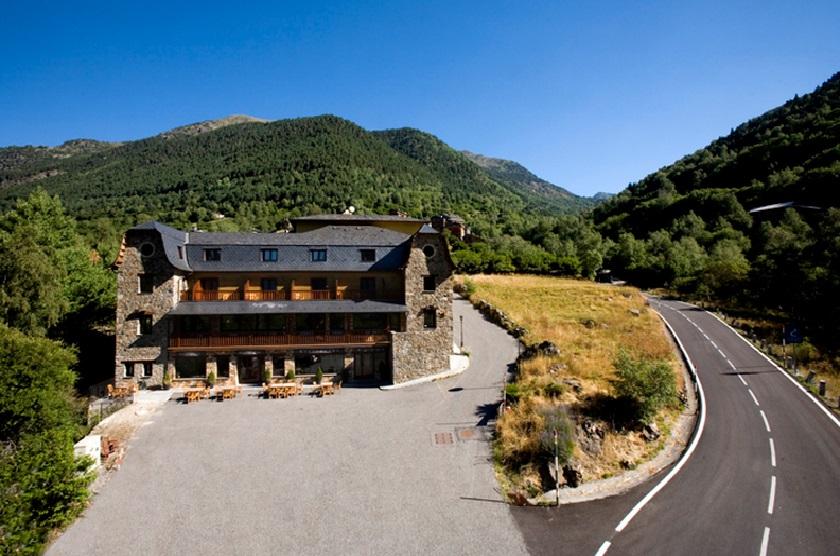 Hotel & Spa Niunit エル・セラー エクステリア 写真