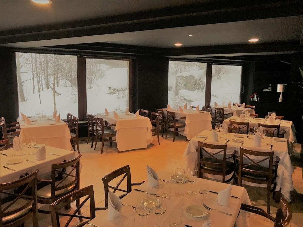 Hotel & Spa Niunit エル・セラー エクステリア 写真