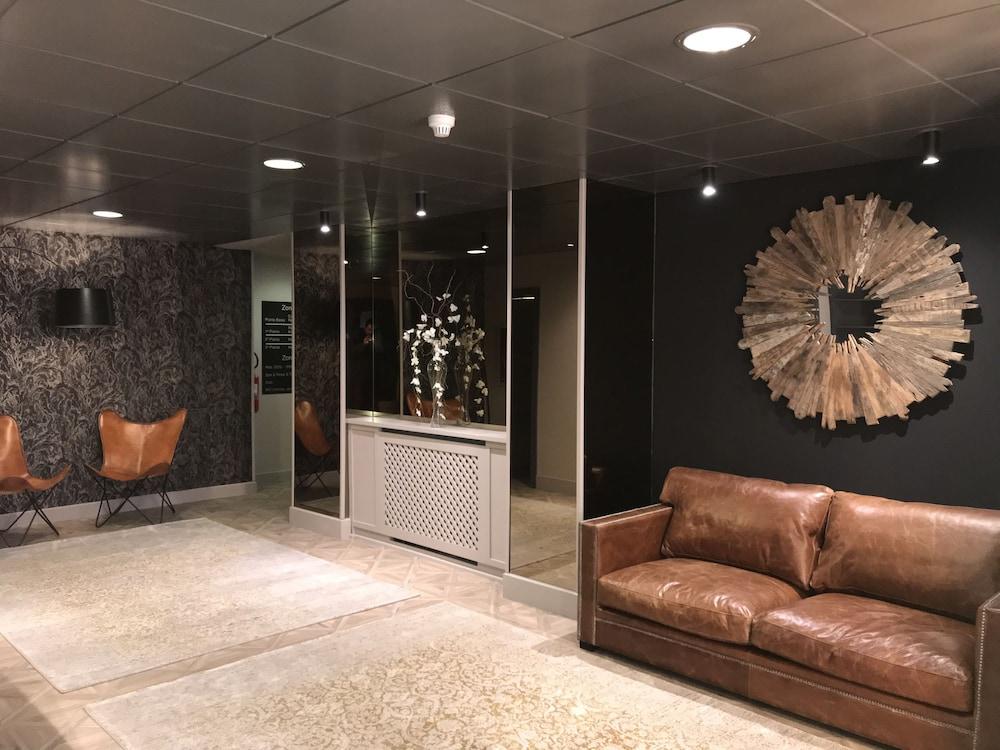 Hotel & Spa Niunit エル・セラー エクステリア 写真